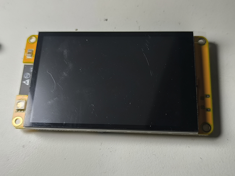 ESP32-3248S035LCD front